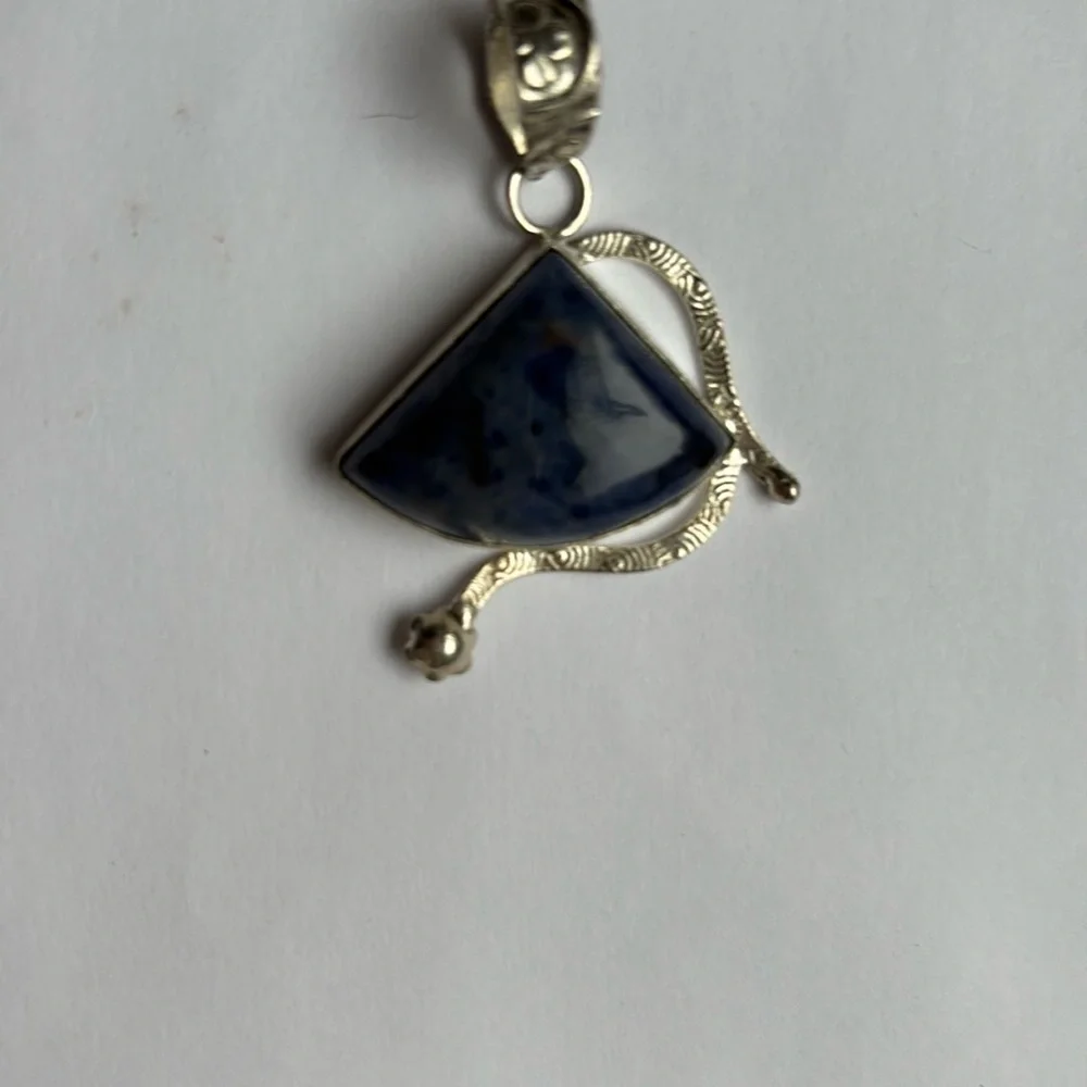 925 Sodalite Pendant Handmade Sterling Silver - Picture 3 of 6